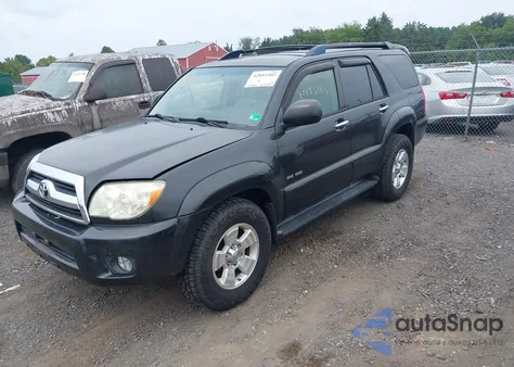 2006 Toyota 4Runner Sr5 V6 z USA, uszkodzony, nr VIN JTEBU14RX68068646
